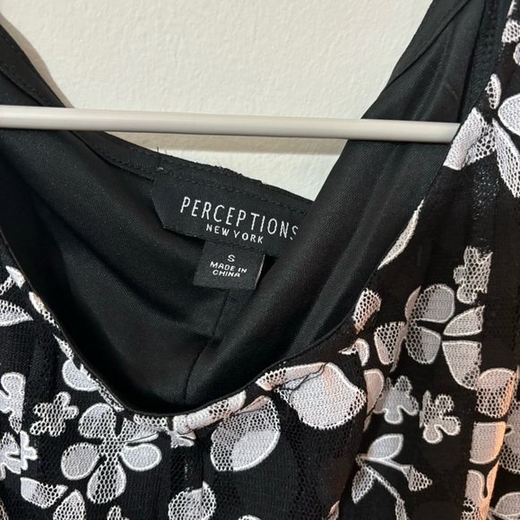 Perceptions dress - Picture 2 of 3